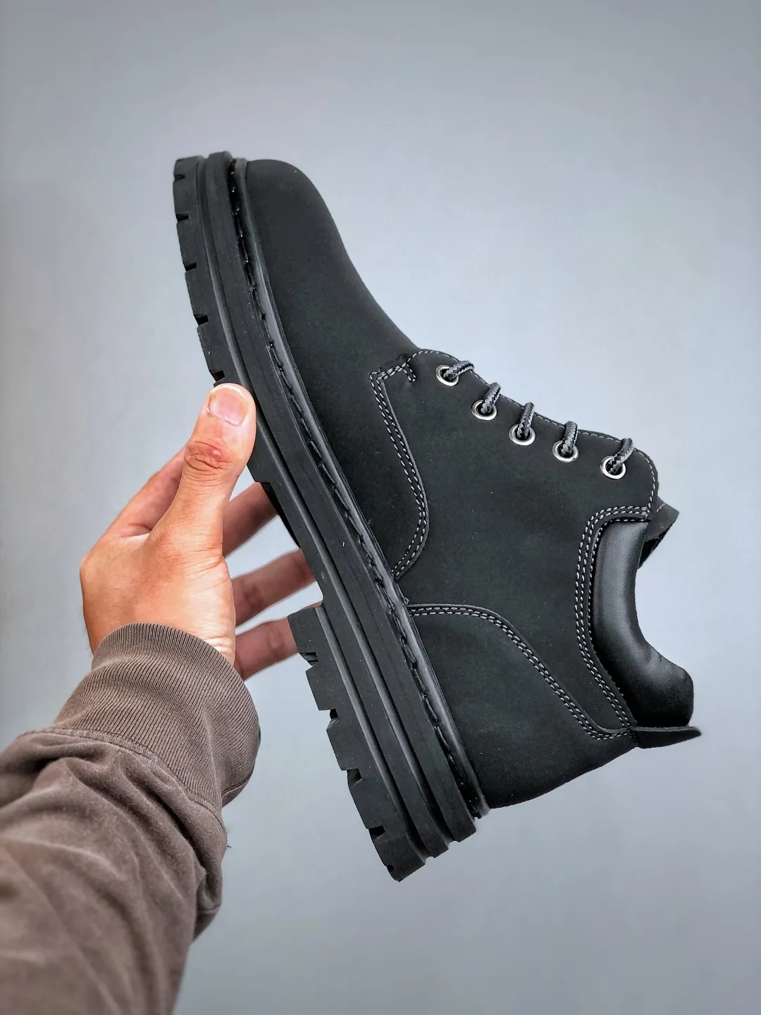 Local self-pickup💰480 Support store Timberland/Timberland classic 25ss new mid-top classic re-engineered brand new upgrade Guangdong factory quality original box original packaging The fabric is made of Italian 🇮🇹 top matte cowhide with anti-odor and anti-corrosion genuine leather latex insoles to give you a perfect wearing experience High quality and durable, a must-have for sportsmen Specially designed to treat bad looks High-quality and first-class foot feel Exclusive supply Size: 39-44 one size larger